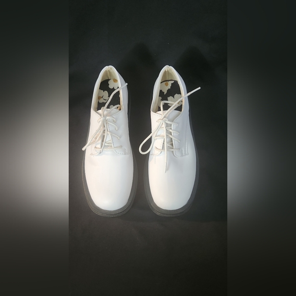 Women's White Chunky Oxfords Size 7.5 - Picture 3 of 16